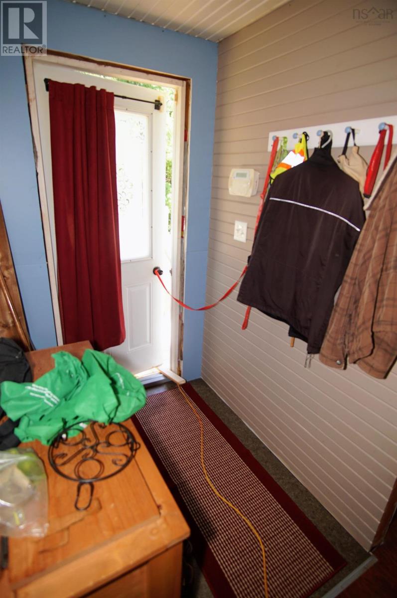 6816 Upper Clyde Road - 16