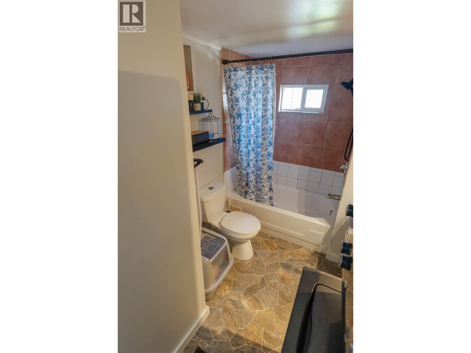 #126 8420 ALASKA ROAD - Image 19