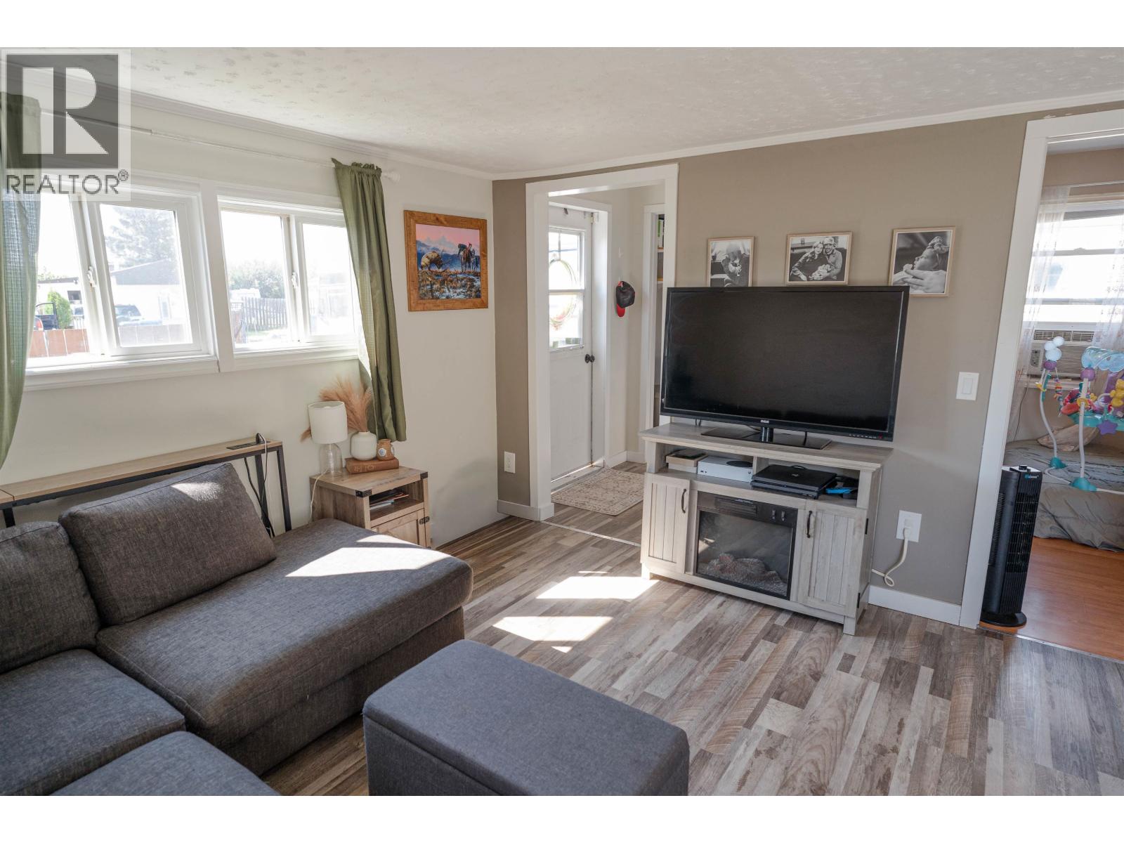 #126 8420 ALASKA ROAD - 10