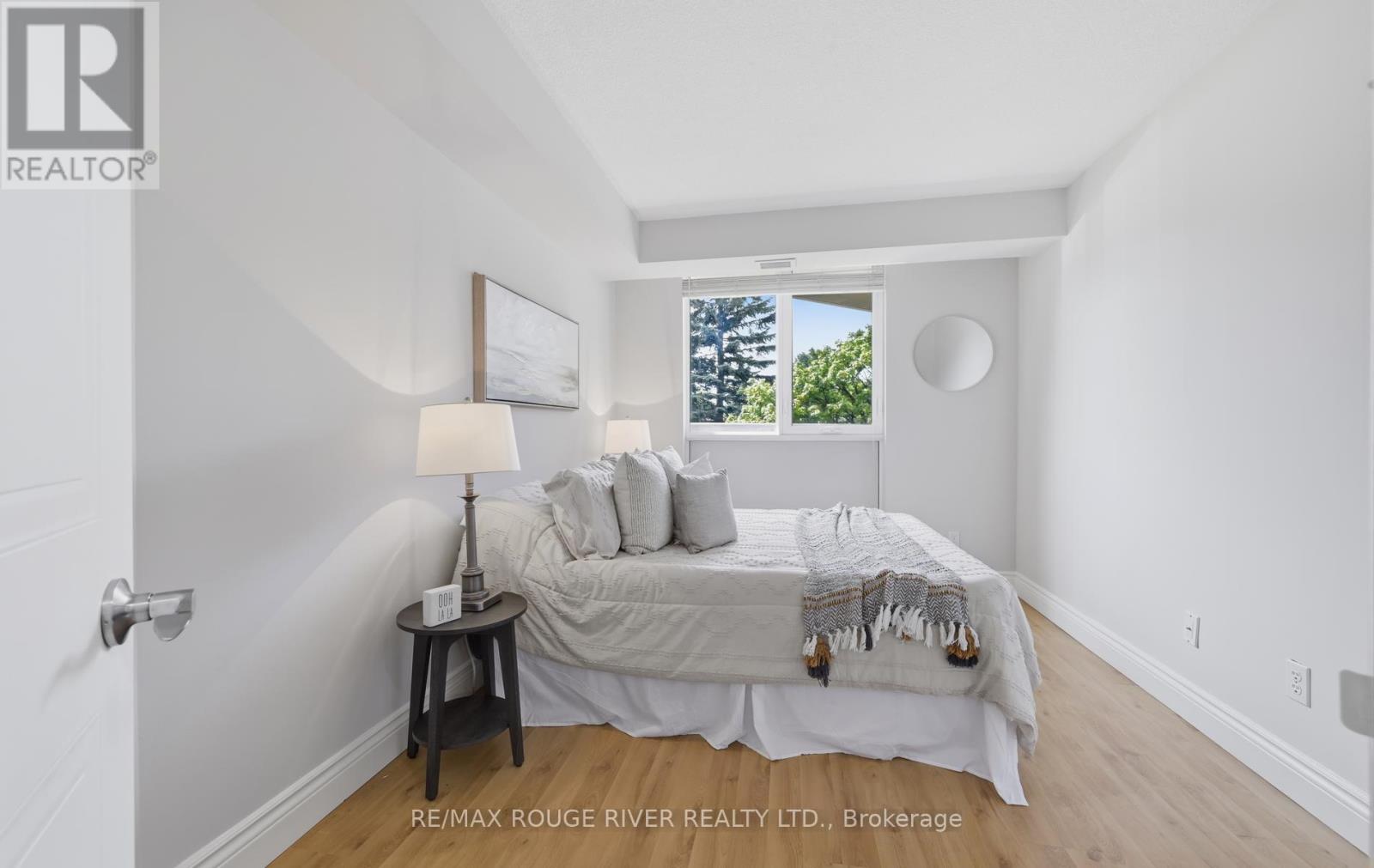 #208 2 WESTNEY ROAD N - 30
