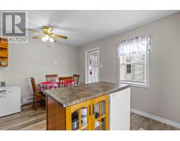 196 Garden Road thumbnail 9