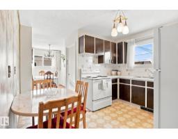Bedroom 4 - 16111 88a Av Nw, Edmonton, AB T5R4N5 Photo 8