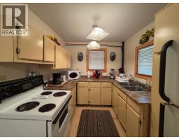 2832 Jewel Lake Road, Jewel Lake, BC V0H1J0 Photo 10