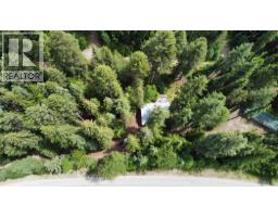 2832 Jewel Lake Road, Jewel Lake, BC V0H1J0 Photo 18
