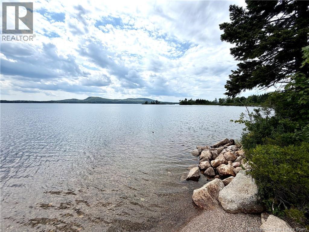 Lake Road - Image 29