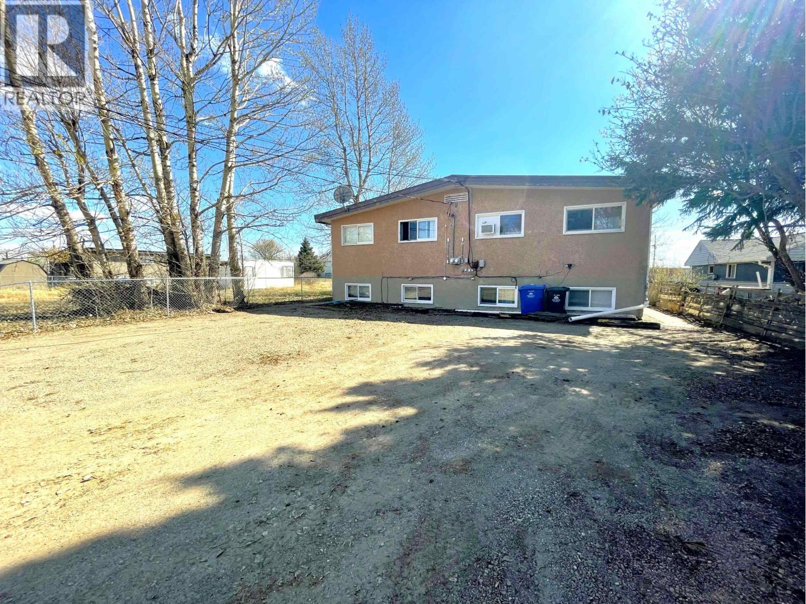 9714-9716 102 AVENUE, Fort St. John