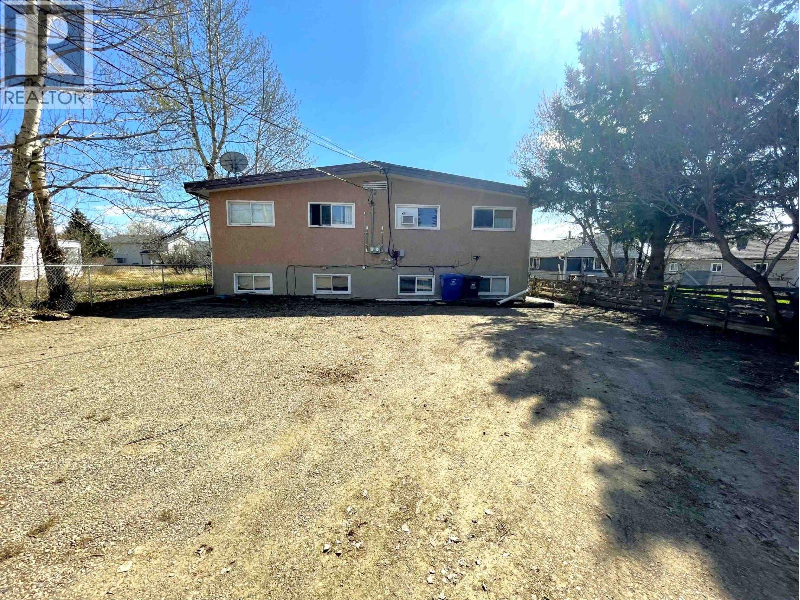 9714-9716 102 AVENUE - 26