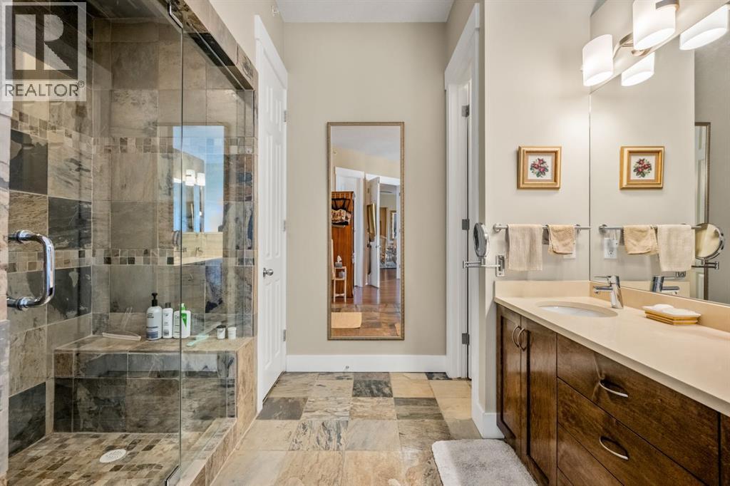 4 Hemlock Crescent Southwest - Photo 22