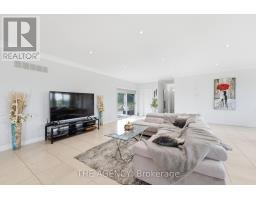 14415 Jane Street, King, ON L7B1A3 Photo 12