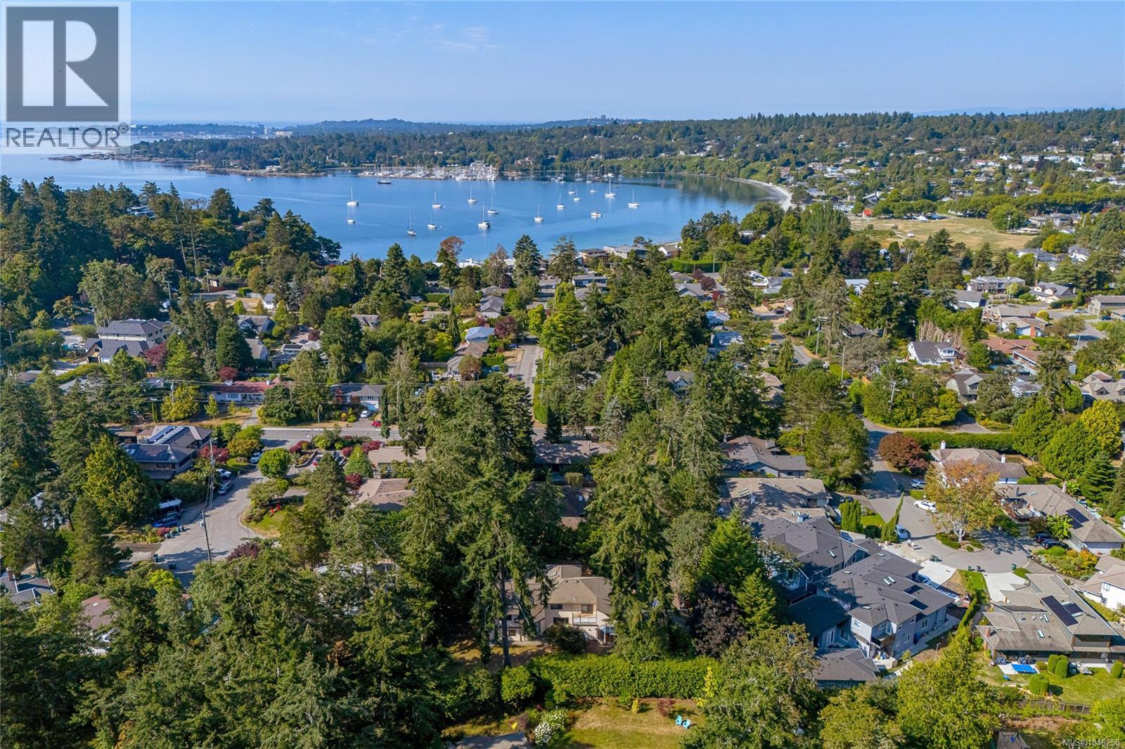  2680 Arbutus Road, Saanich