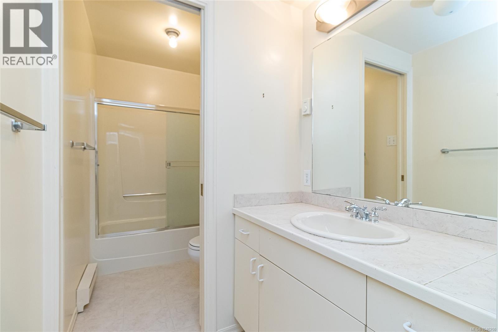  2680 Arbutus Road, Saanich