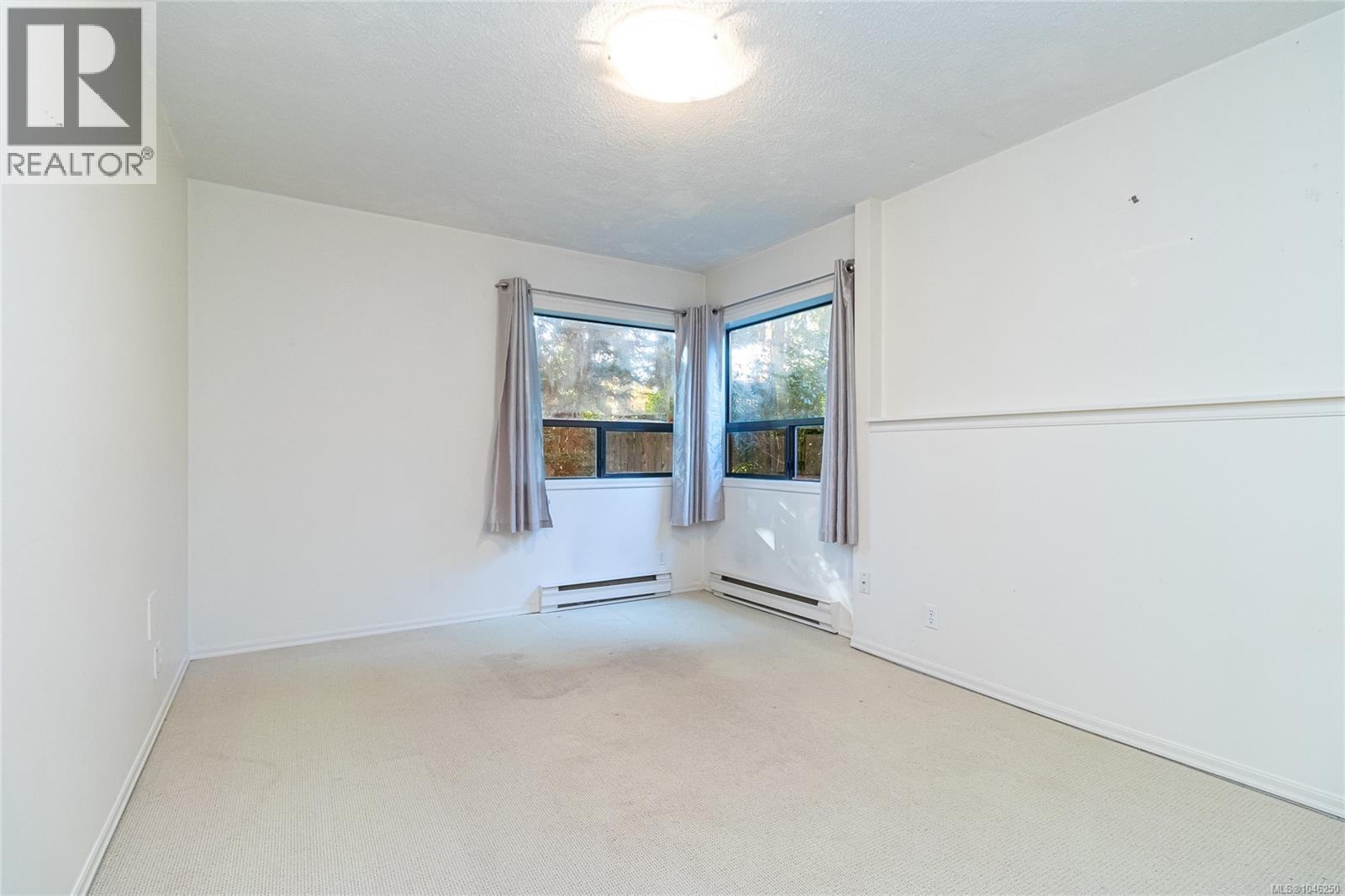  2680 Arbutus Road, Saanich