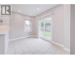 426 Parklane Road, Oakville, ON L6H4J5 Photo 13