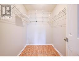 426 Parklane Road, Oakville, ON L6H4J5 Photo 32
