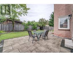 426 Parklane Road, Oakville, ON L6H4J5 Photo 40