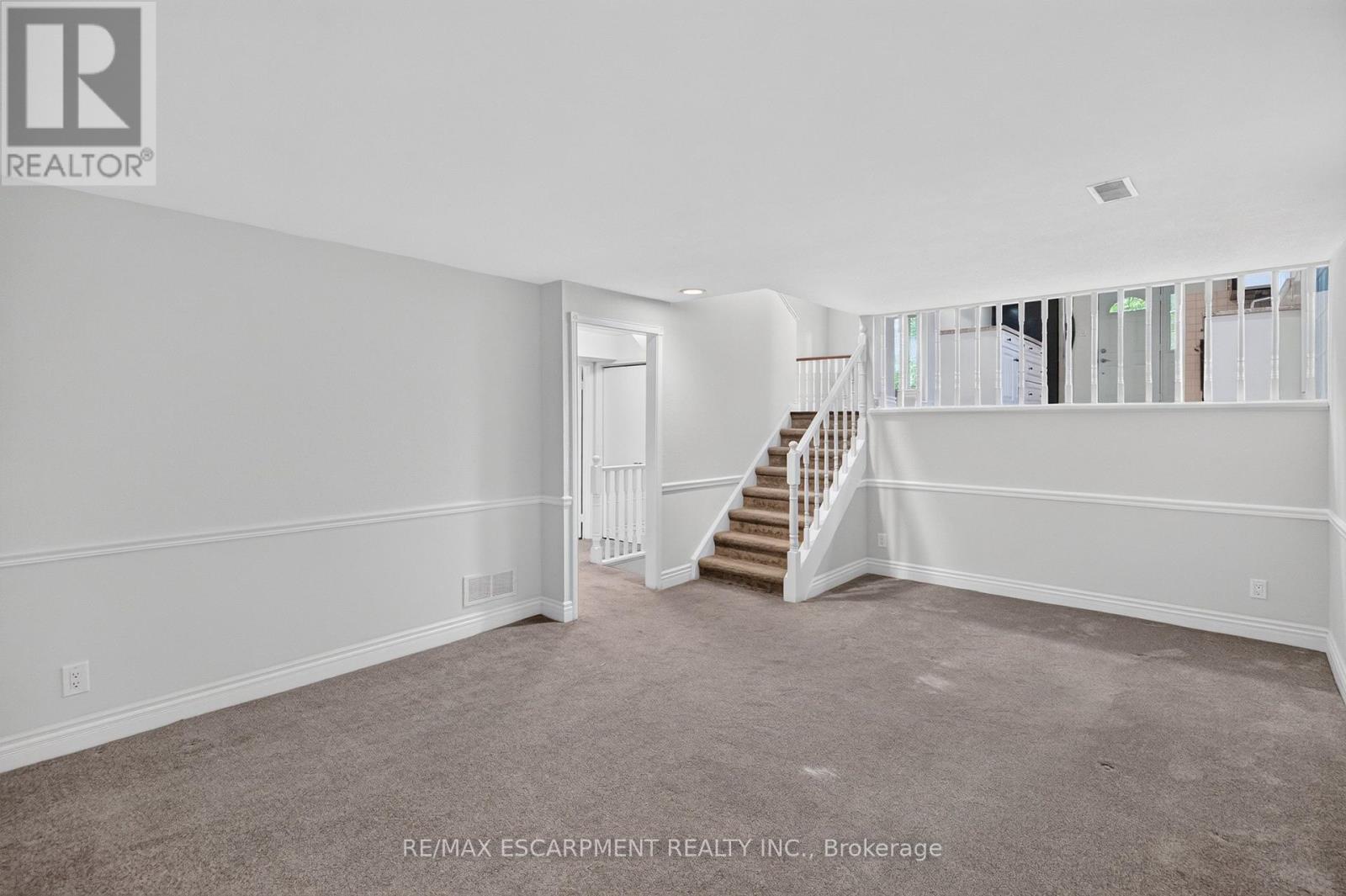 3401 ROCKWOOD DRIVE - 25