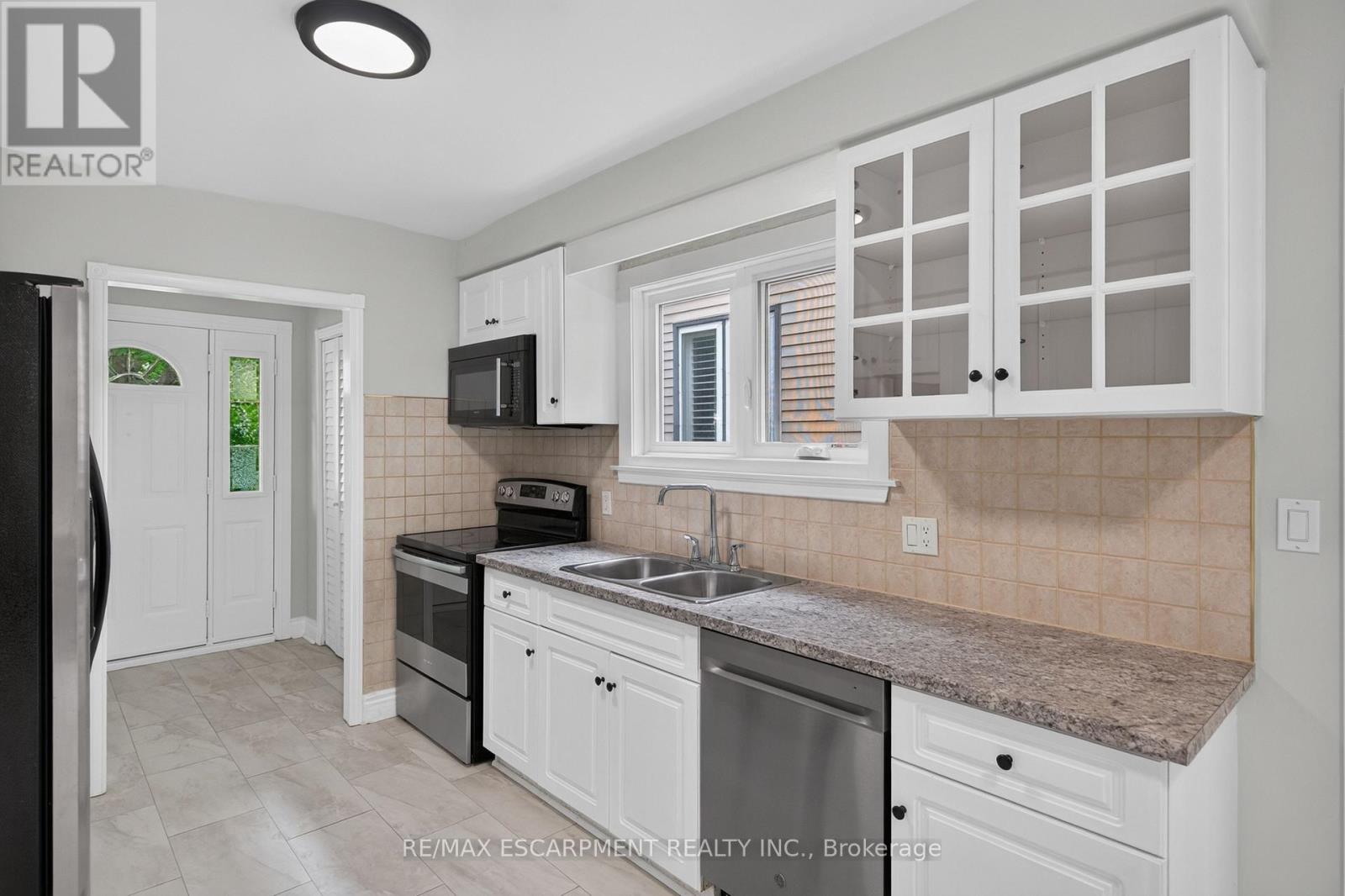 3401 ROCKWOOD DRIVE - 6