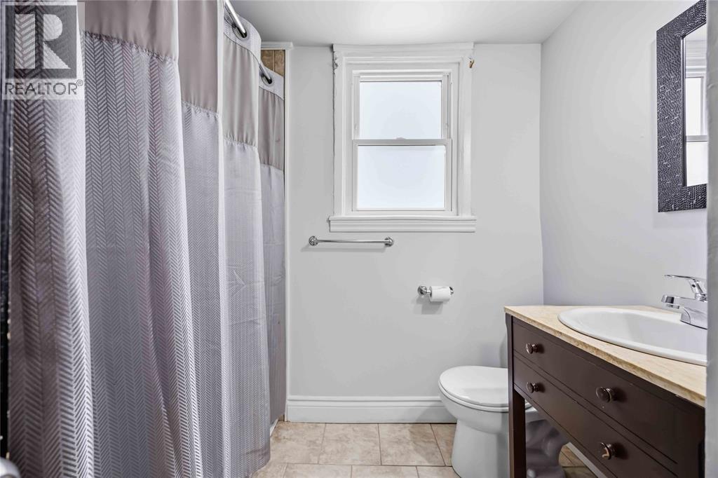 751 ROSS AVENUE - Image 45