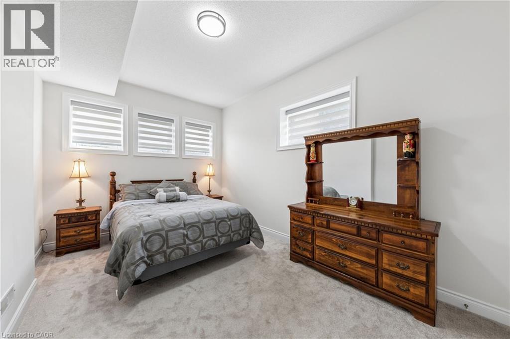 43 ALLEGRA Drive - Image 23