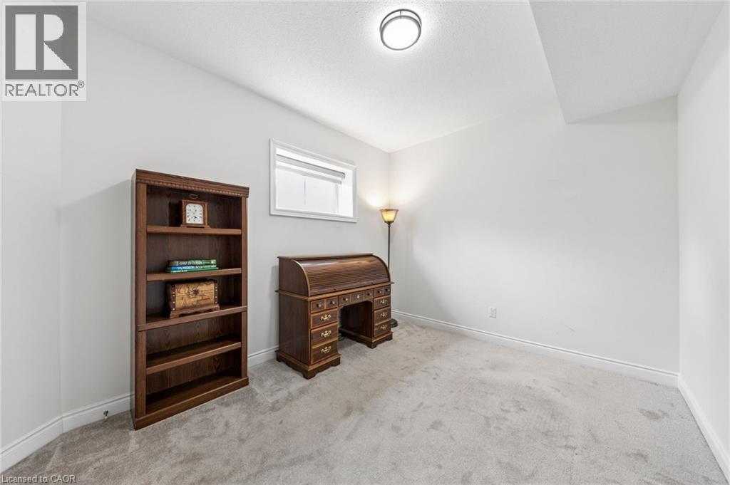 43 ALLEGRA Drive - Image 25