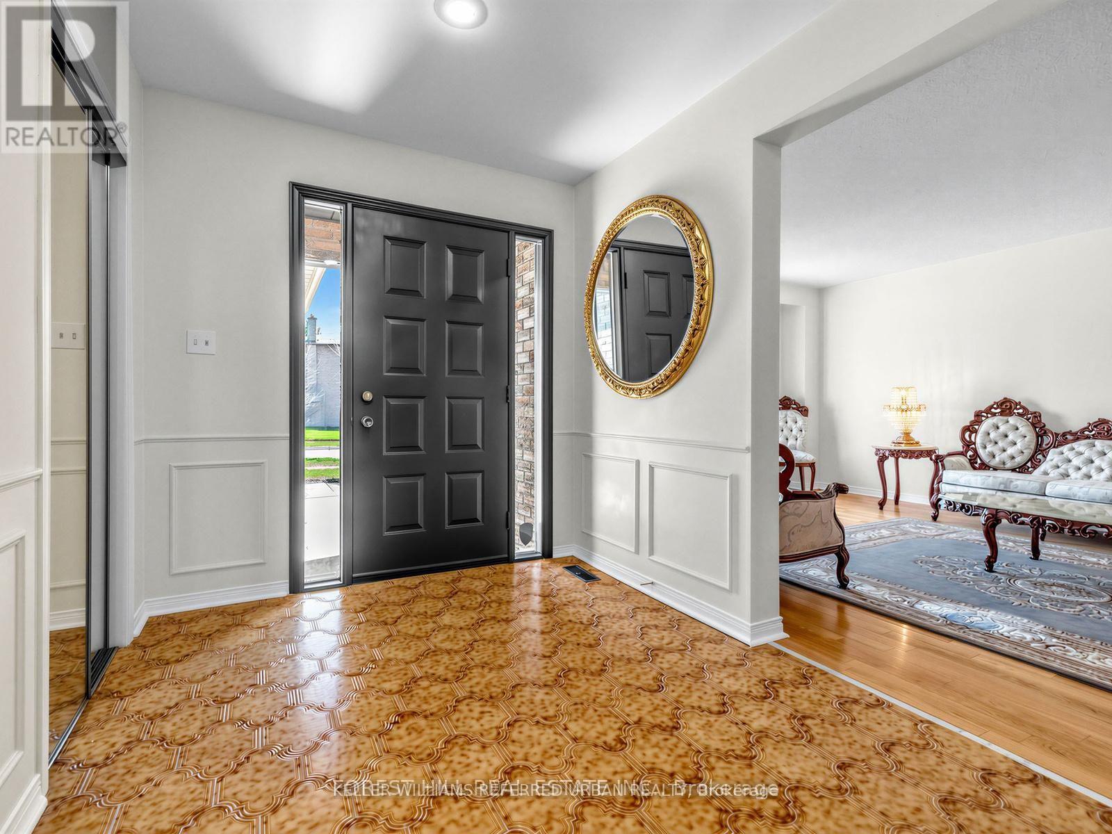32 SADDLETREE DRIVE - 2