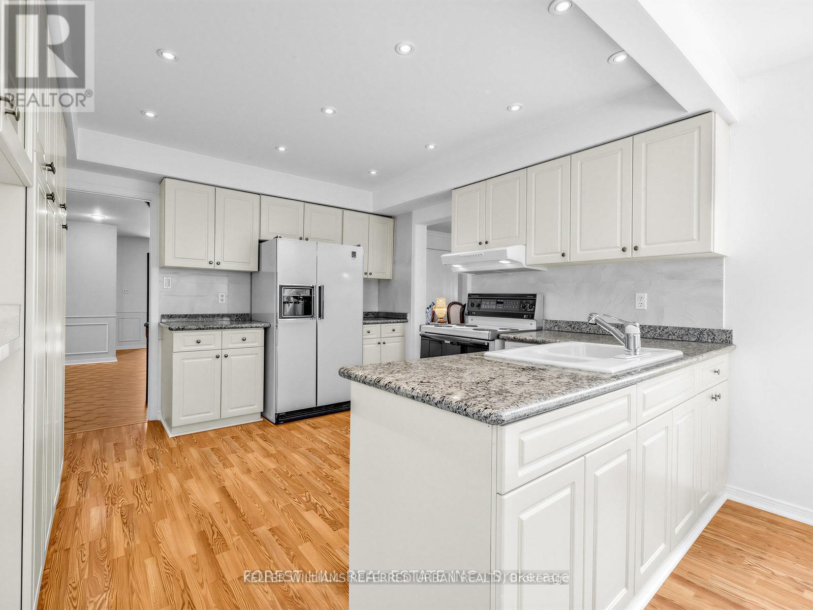 32 SADDLETREE DRIVE - 6