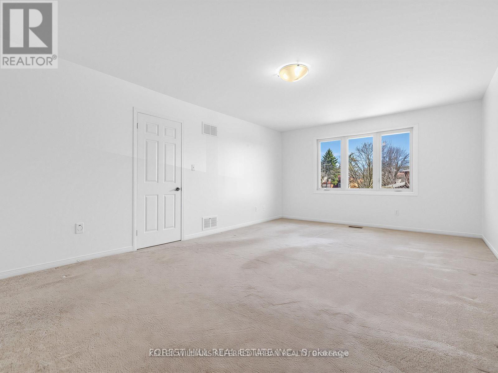 32 SADDLETREE DRIVE - 23