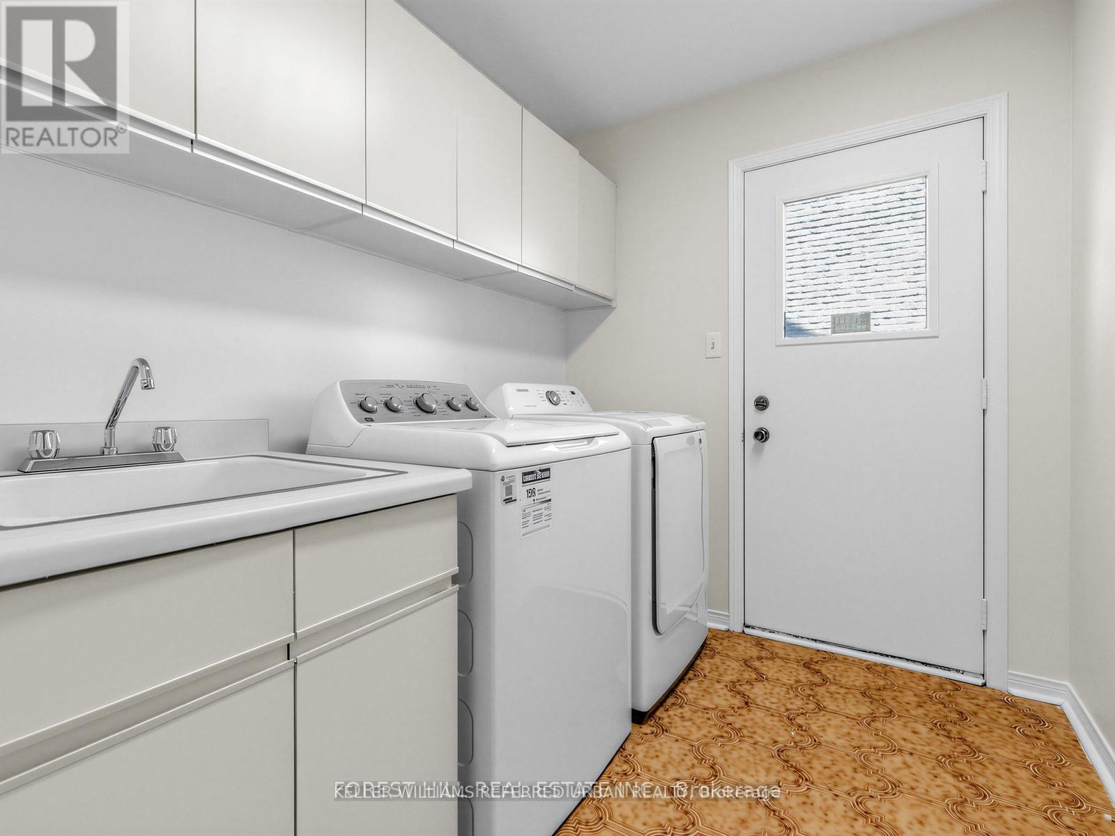 32 SADDLETREE DRIVE - Image 13