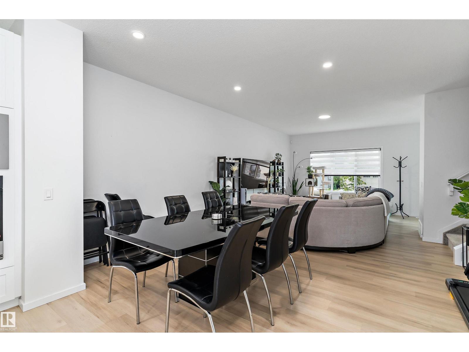 17818 70A ST NW - 14