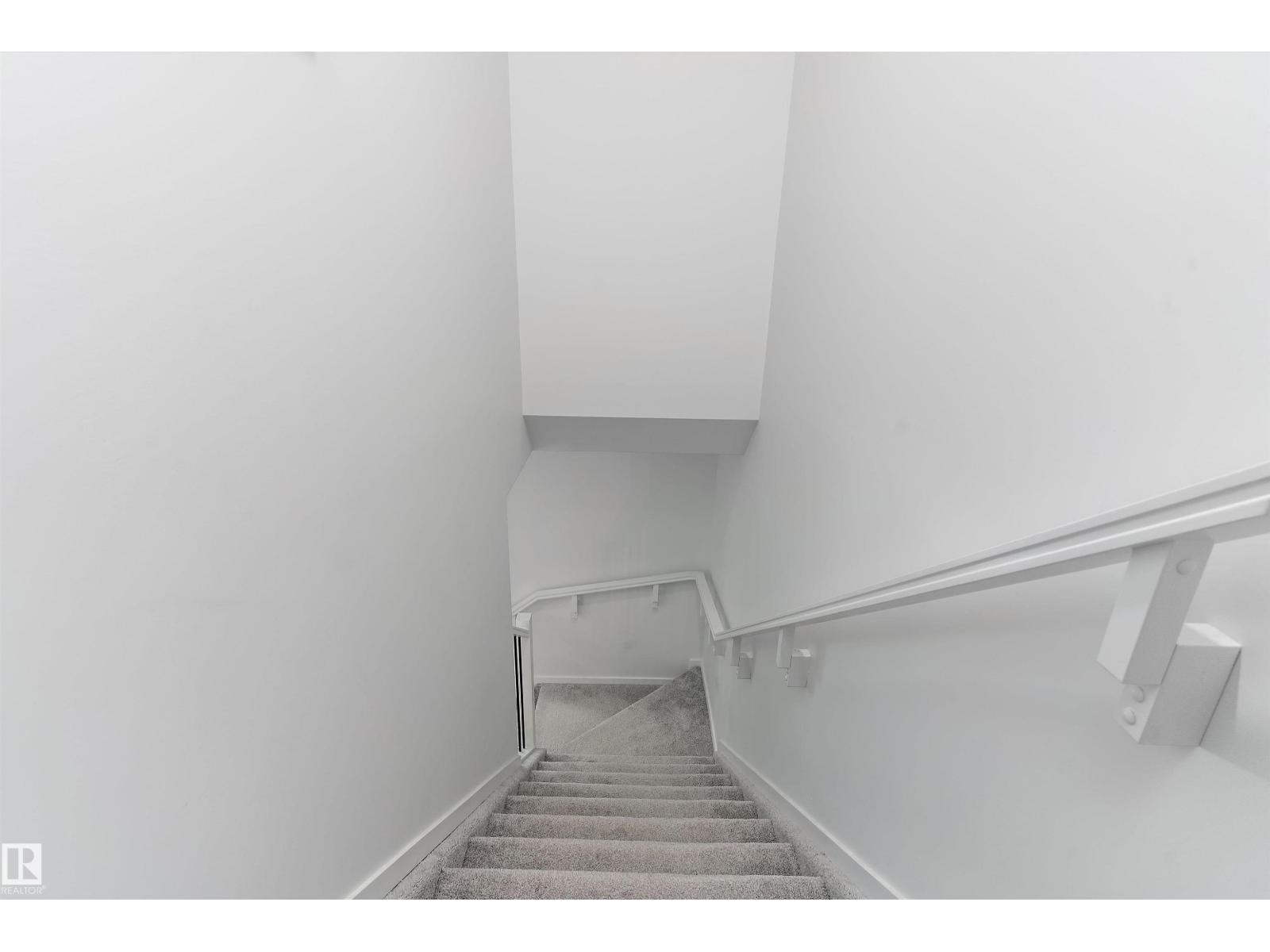 17818 70A ST NW - 28
