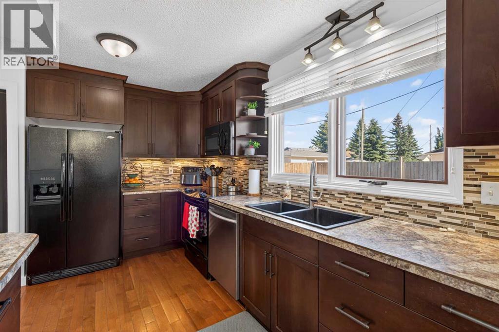 345 9 Street Southeast - Photo 16