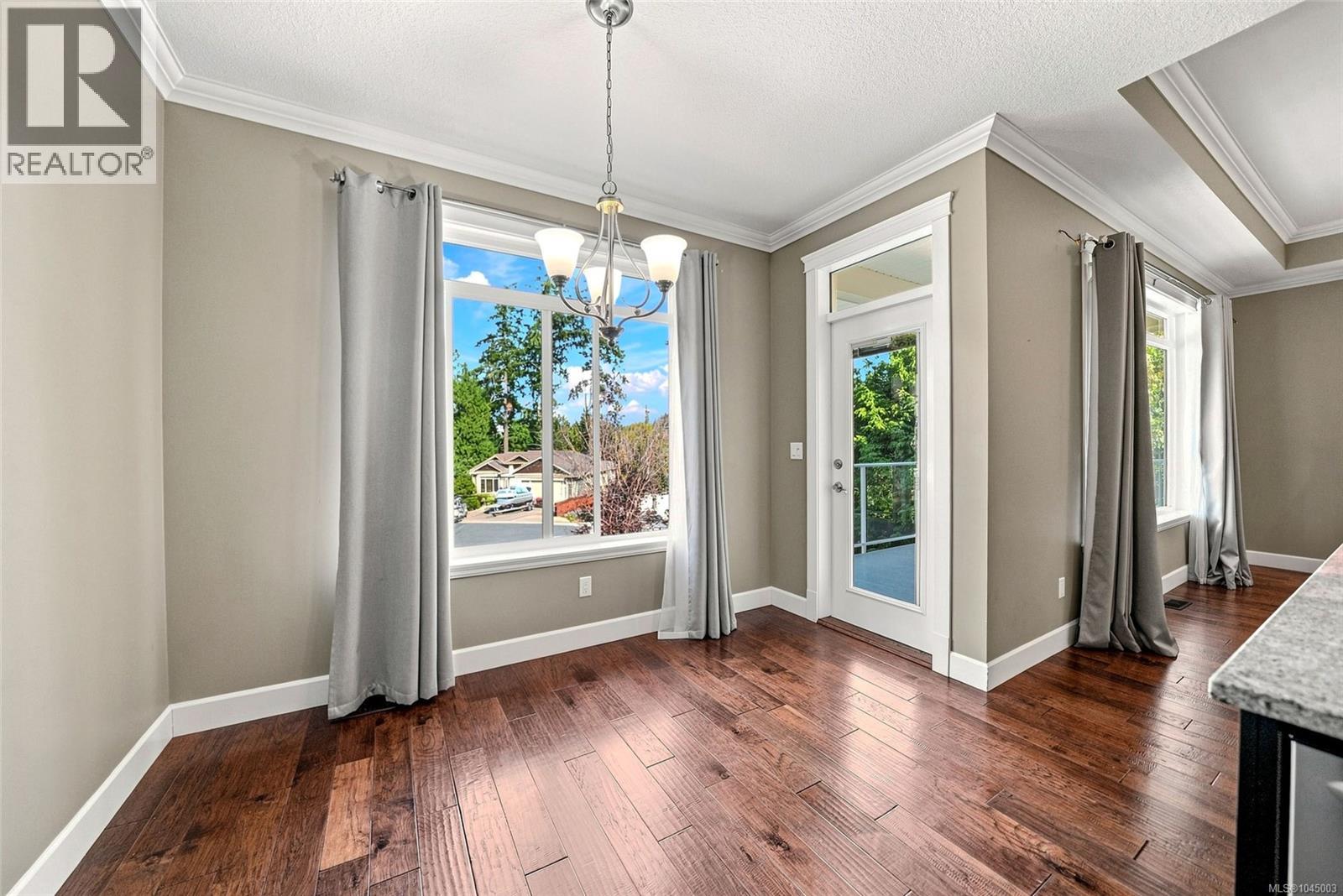 341 Sunny Dr - 12