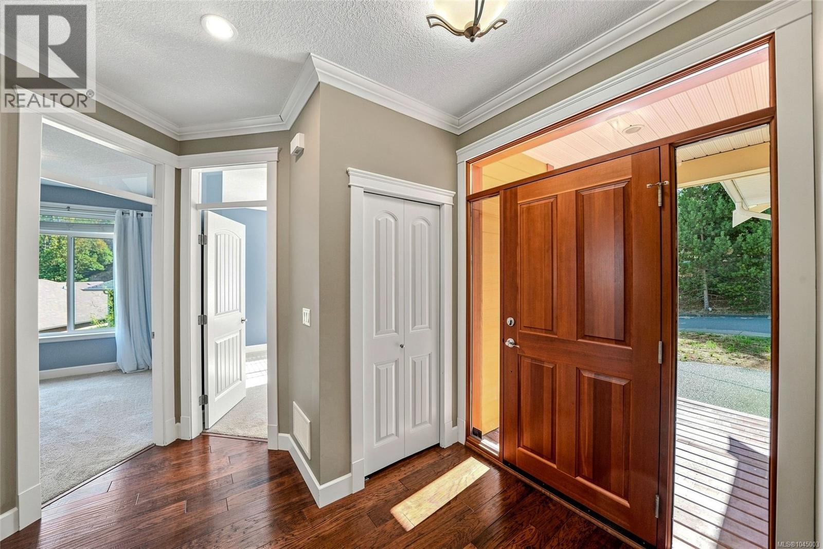 341 Sunny Dr - Image 3