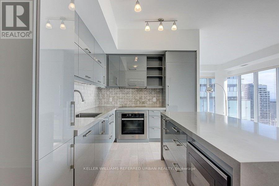 #4401 65 ST MARY STREET - 9