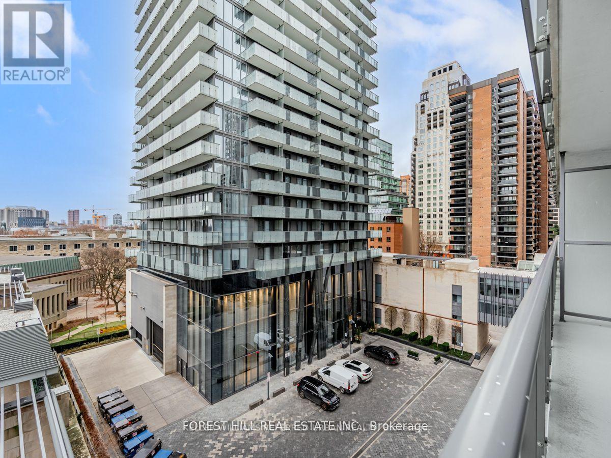 #505 1080 BAY STREET - Image 9