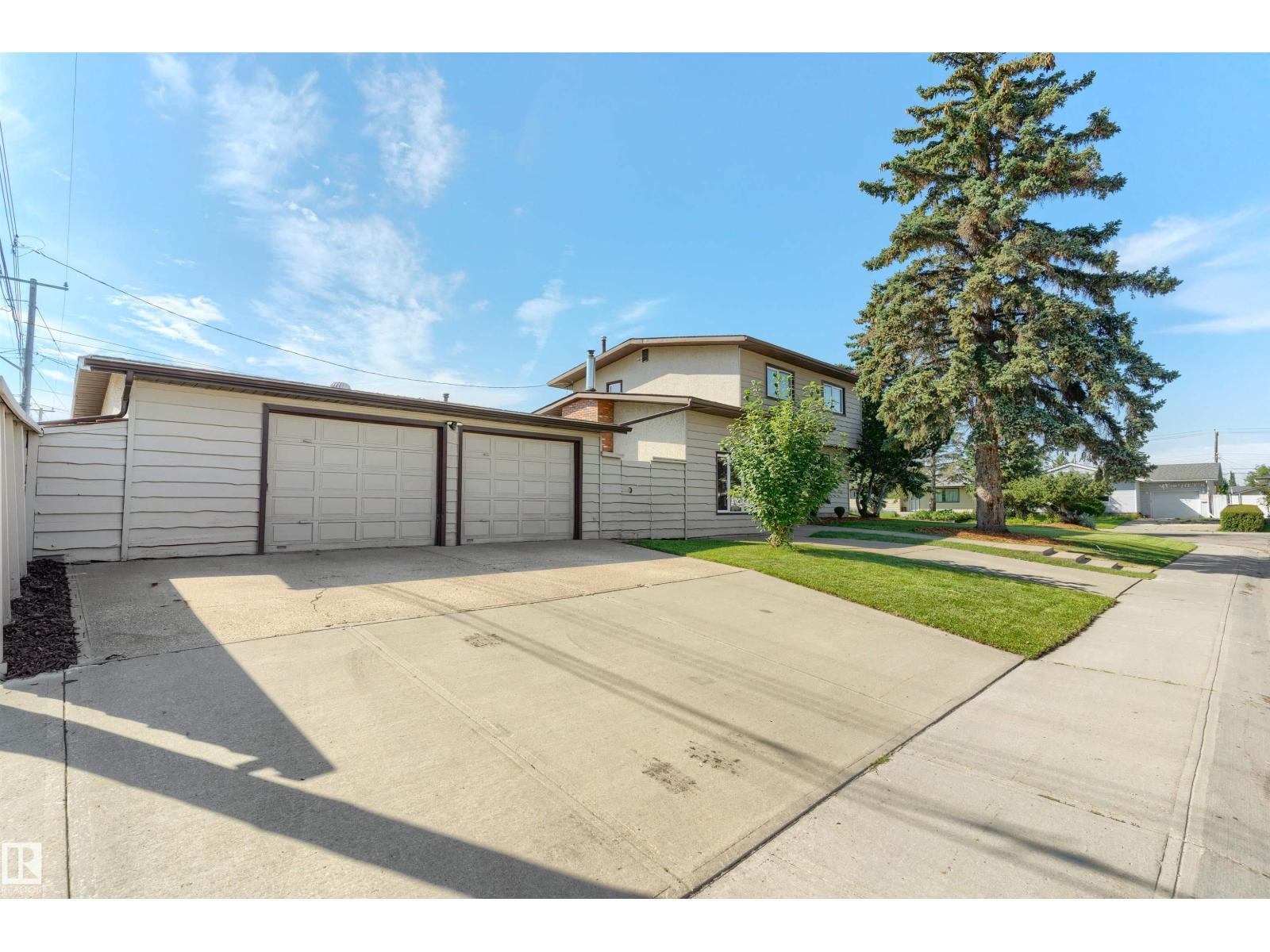 9328 168 ST NW, West Meadowlark Park, Edmonton photo 3
