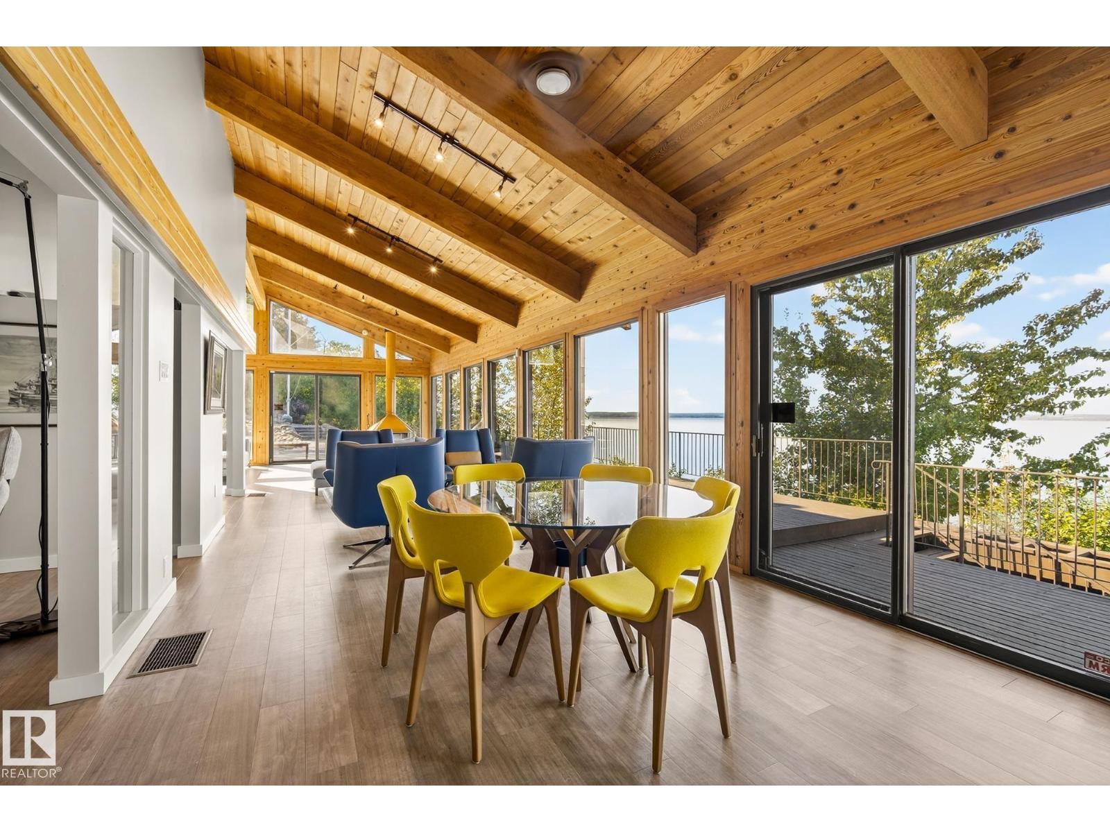 139 Silver Beach Road - Photo 16