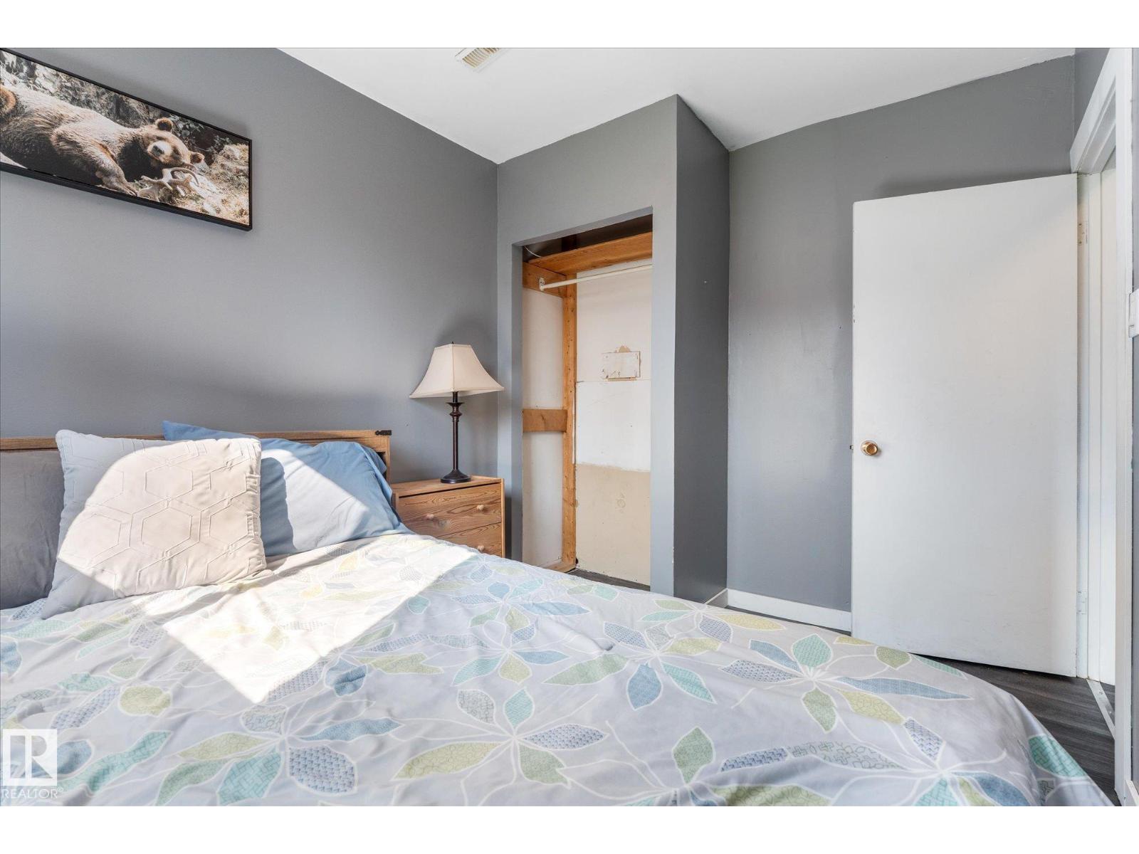 4812 59 ST - 19