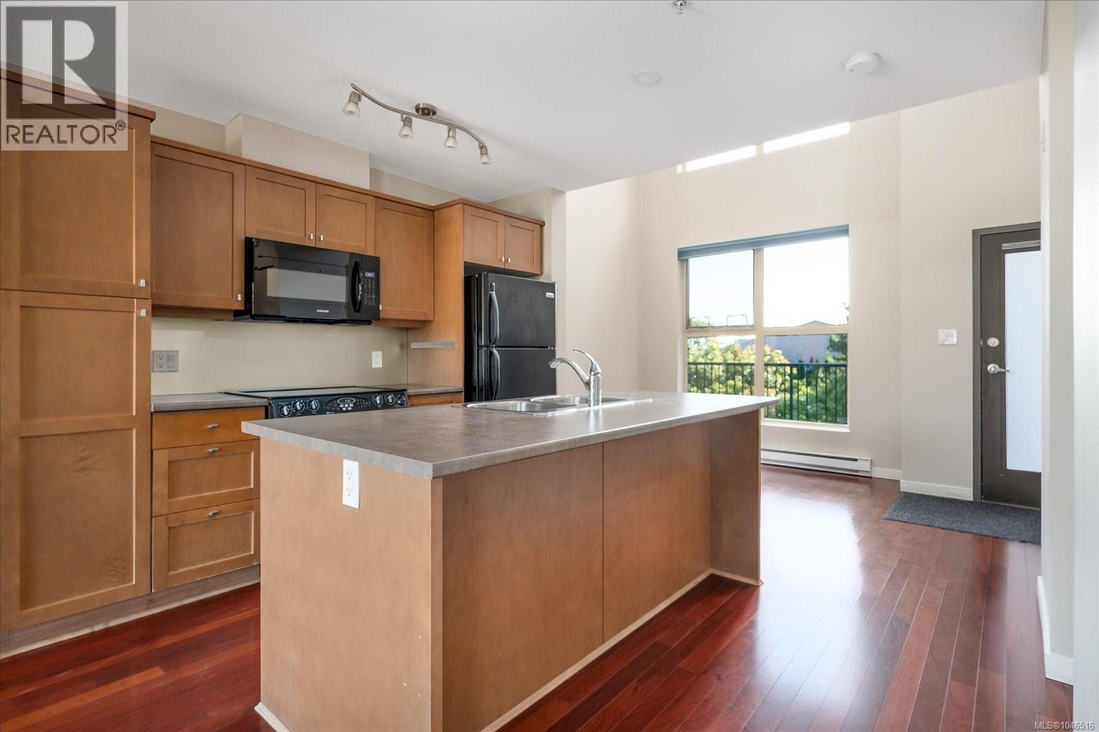 #316 555 Franklyn St - 8