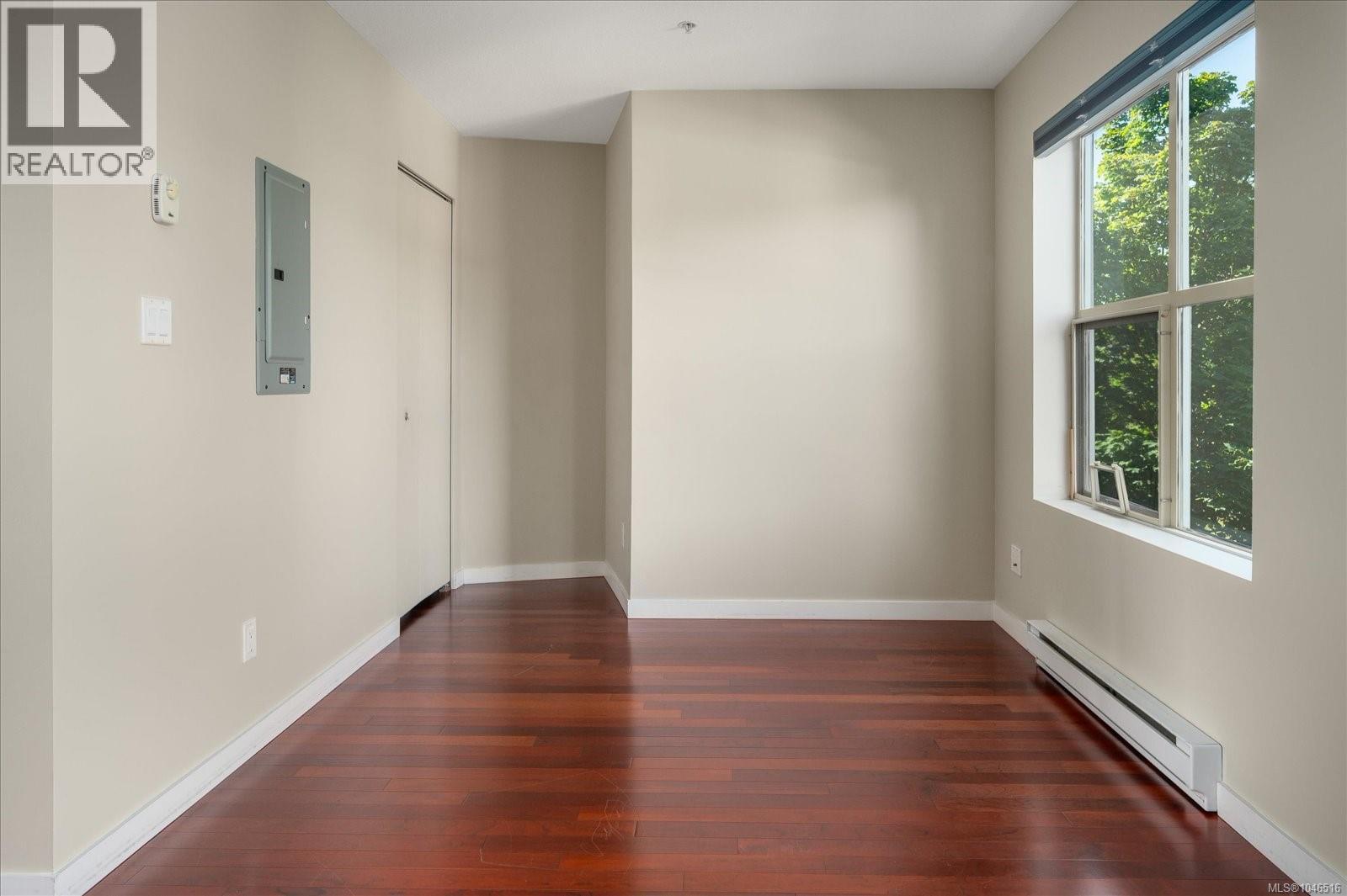 #316 555 Franklyn St - 14