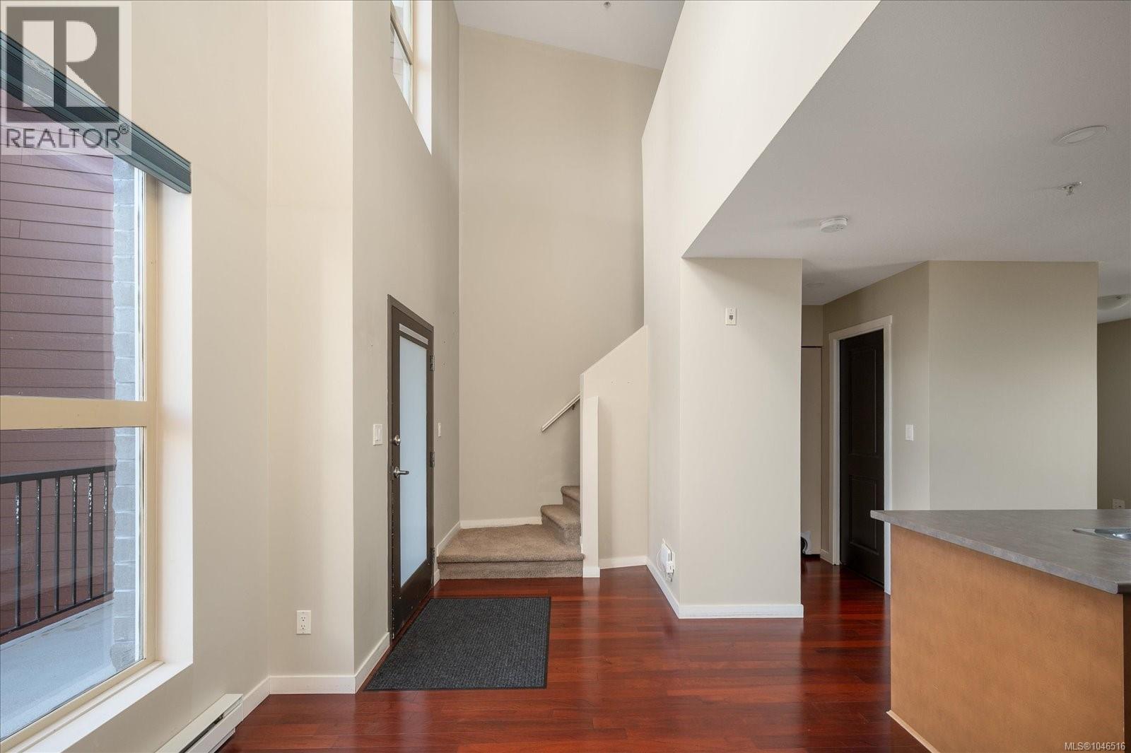 #316 555 Franklyn St - 18