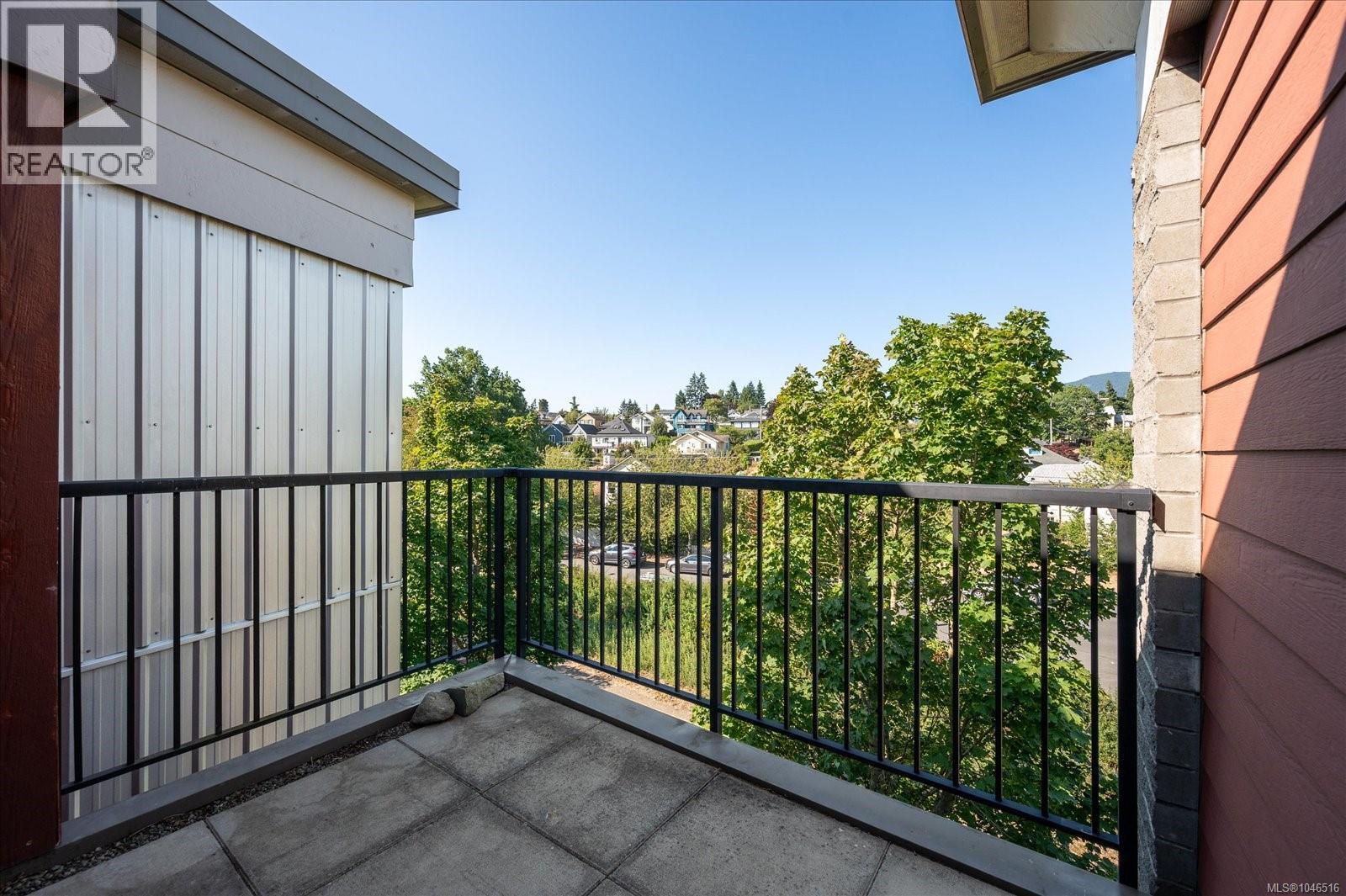#316 555 Franklyn St - 24