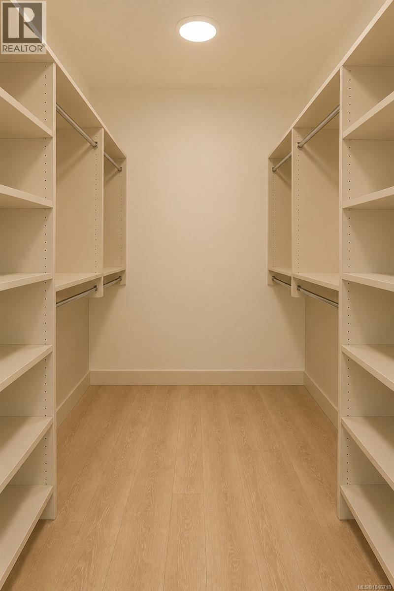 #D 2093 Kennedy St - Image 9