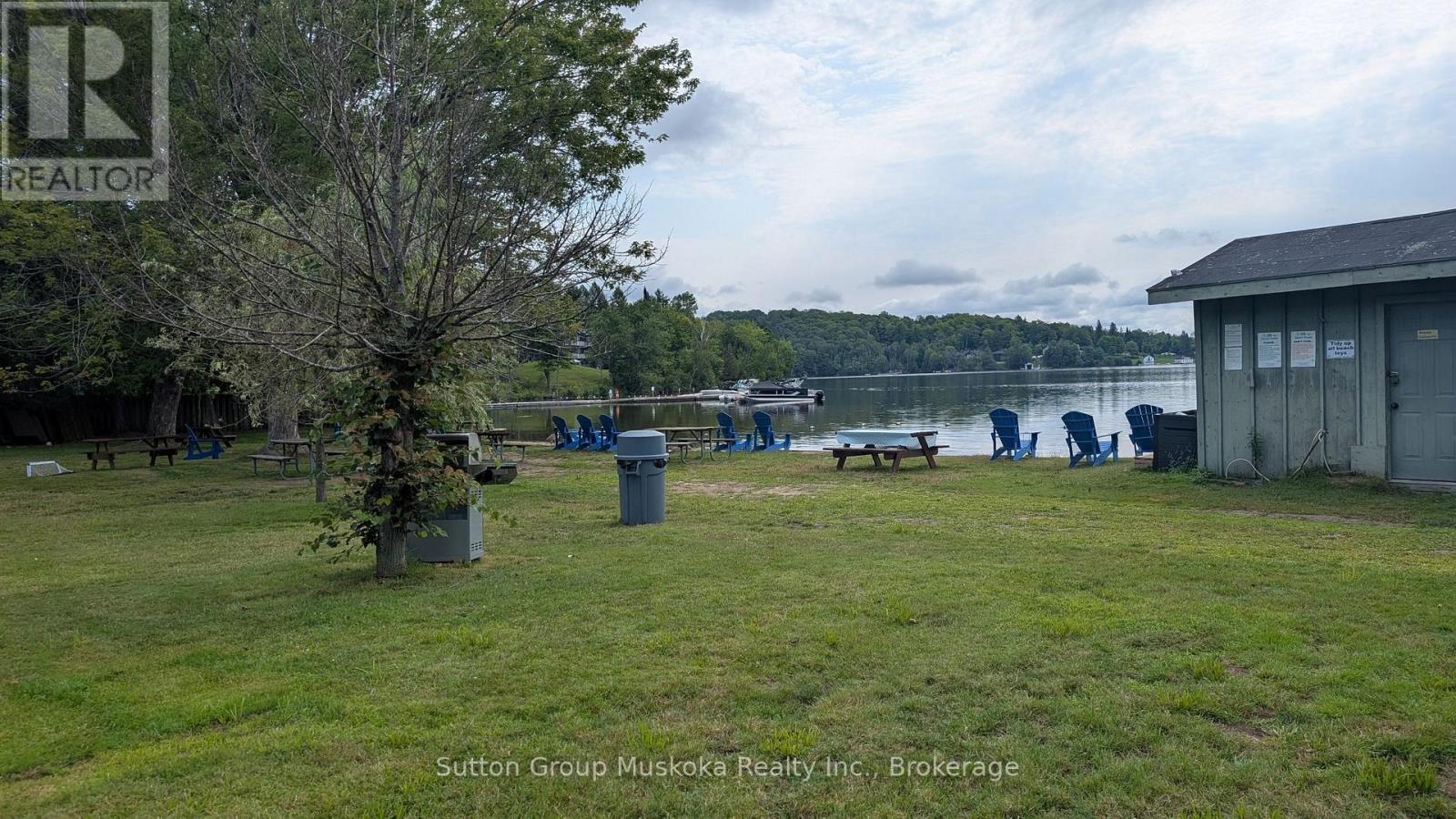 213 WOODLAND DRIVE - Image 24
