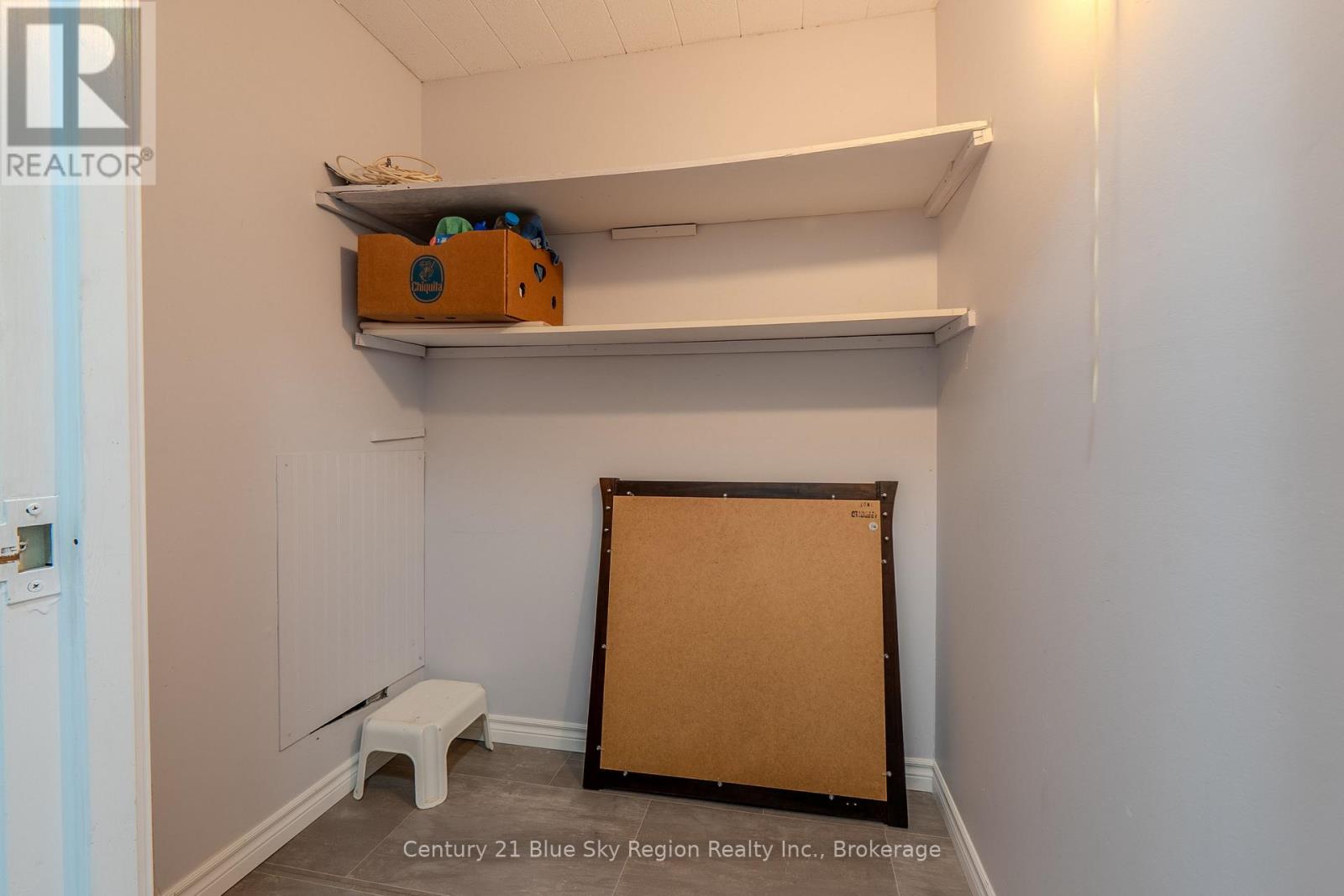 #306 213 LEONARD STREET - 29