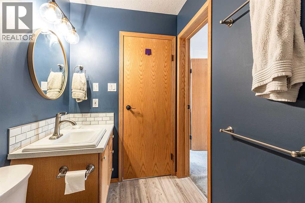 #502 165 South Ridge Drive SE - Image 19