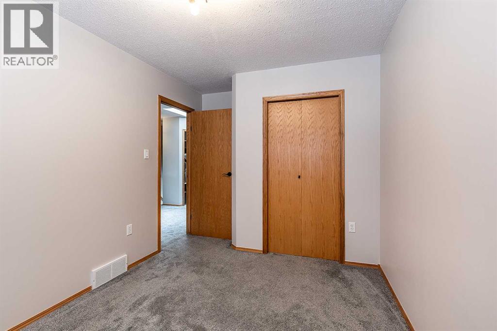 #502 165 South Ridge Drive SE - Image 26