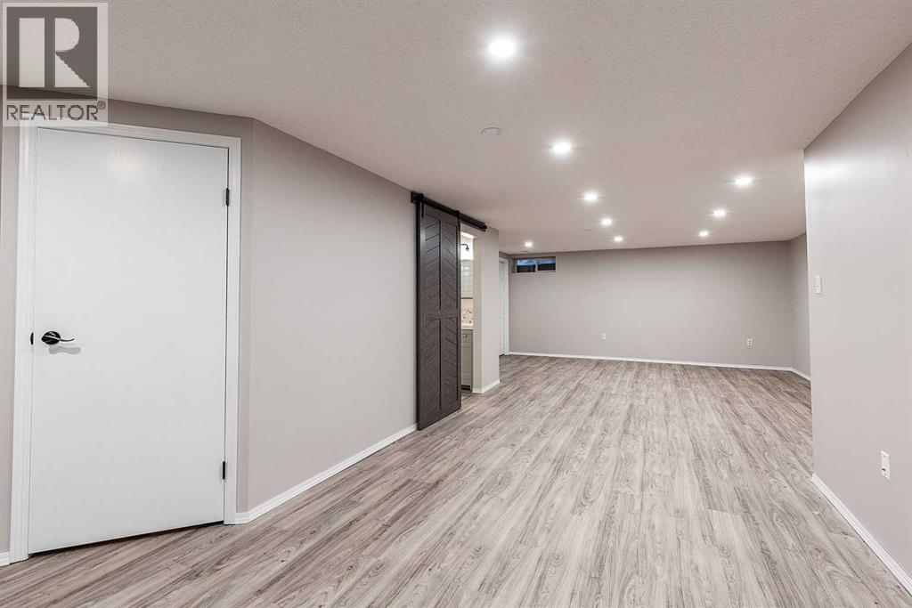 #502 165 South Ridge Drive SE - Image 27