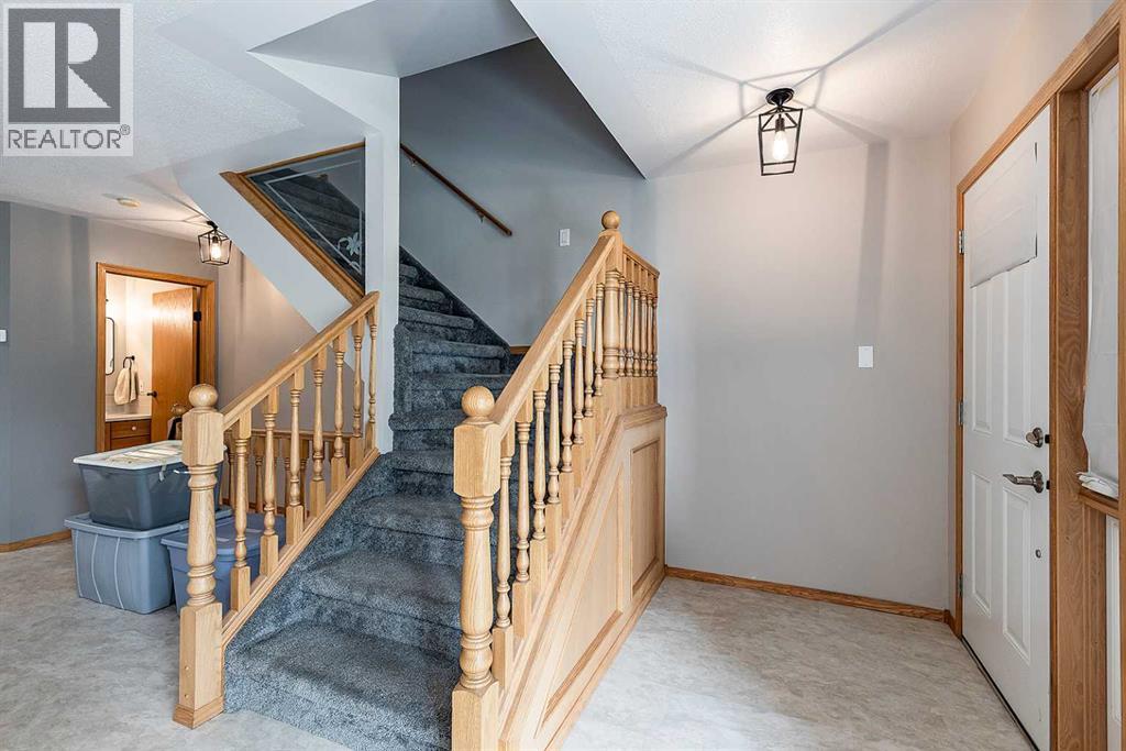 #502 165 South Ridge Drive SE - Image 3