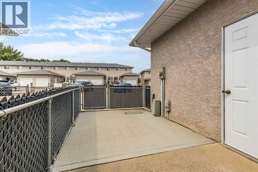 #502 165 South Ridge Drive SE - Image 35